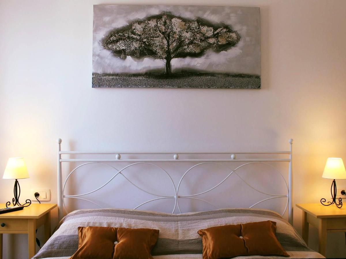 Apartman Ruza 2 Opric Ngoại thất bức ảnh