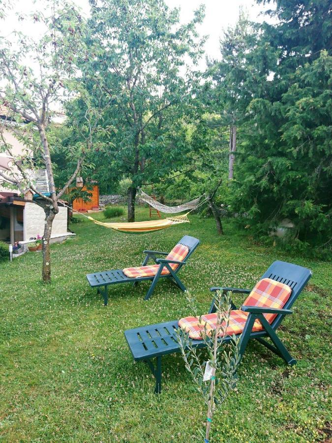 Apartman Ruza 2 Opric Ngoại thất bức ảnh
