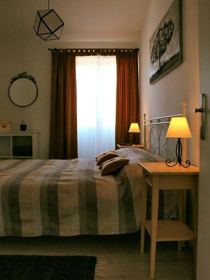 Apartman Ruza 2 Opric Ngoại thất bức ảnh
