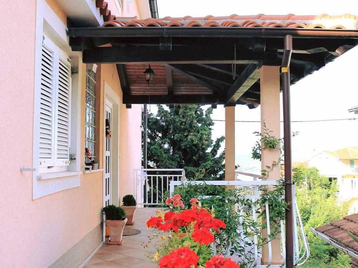 Apartman Ruza 2 Opric Ngoại thất bức ảnh